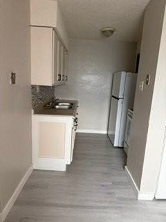 4654 Morganford Rd #102 - Photo 3 of 9