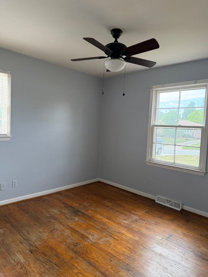 4112 Ashmore Dr - Photo 5 of 7