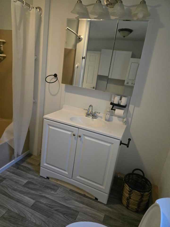 941 N 4th St - Photo 3 of 10