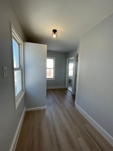 86 Wilson Pl #2 - Photo 4 of 11