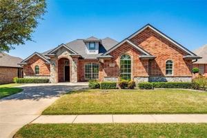 featured image of 7033 Ridge Crest Dr