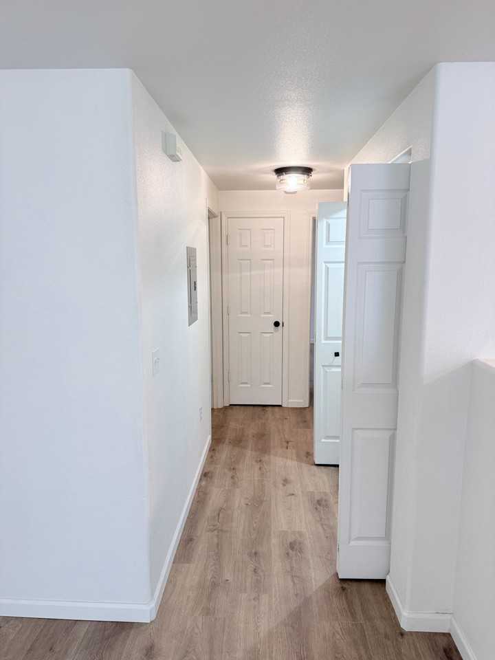 100 S Haskell St #10 - Photo 4 of 8