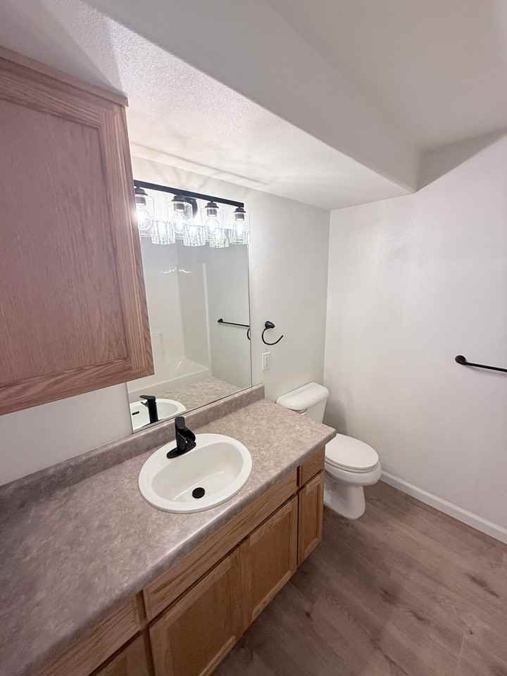 100 S Haskell St #10 - Photo 5 of 8