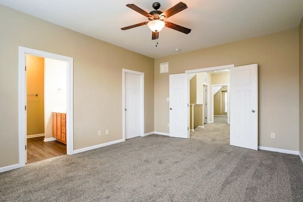 65 Crest Cir - Photo 2 of 6