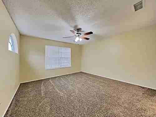 11045 Einbender Rd - Photo 3 of 17