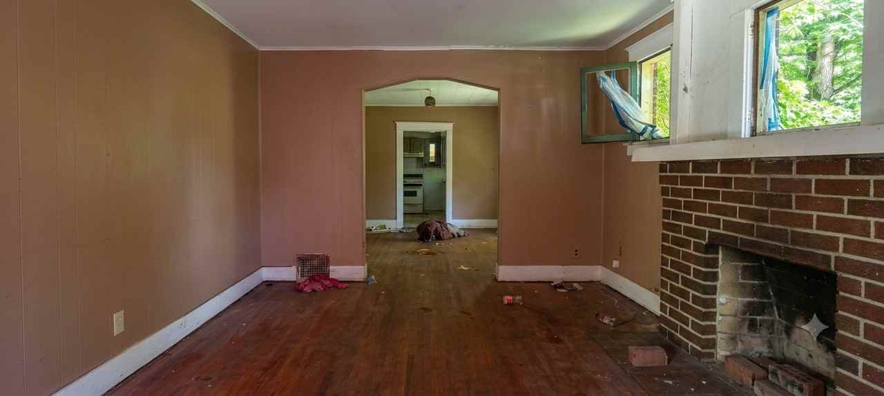 541 N 27th St - Photo 7 of 8