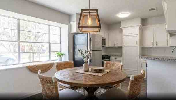 13822 Maisemore Rd - Photo 3 of 12
