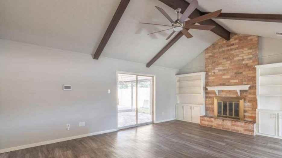 13822 Maisemore Rd - Photo 7 of 12