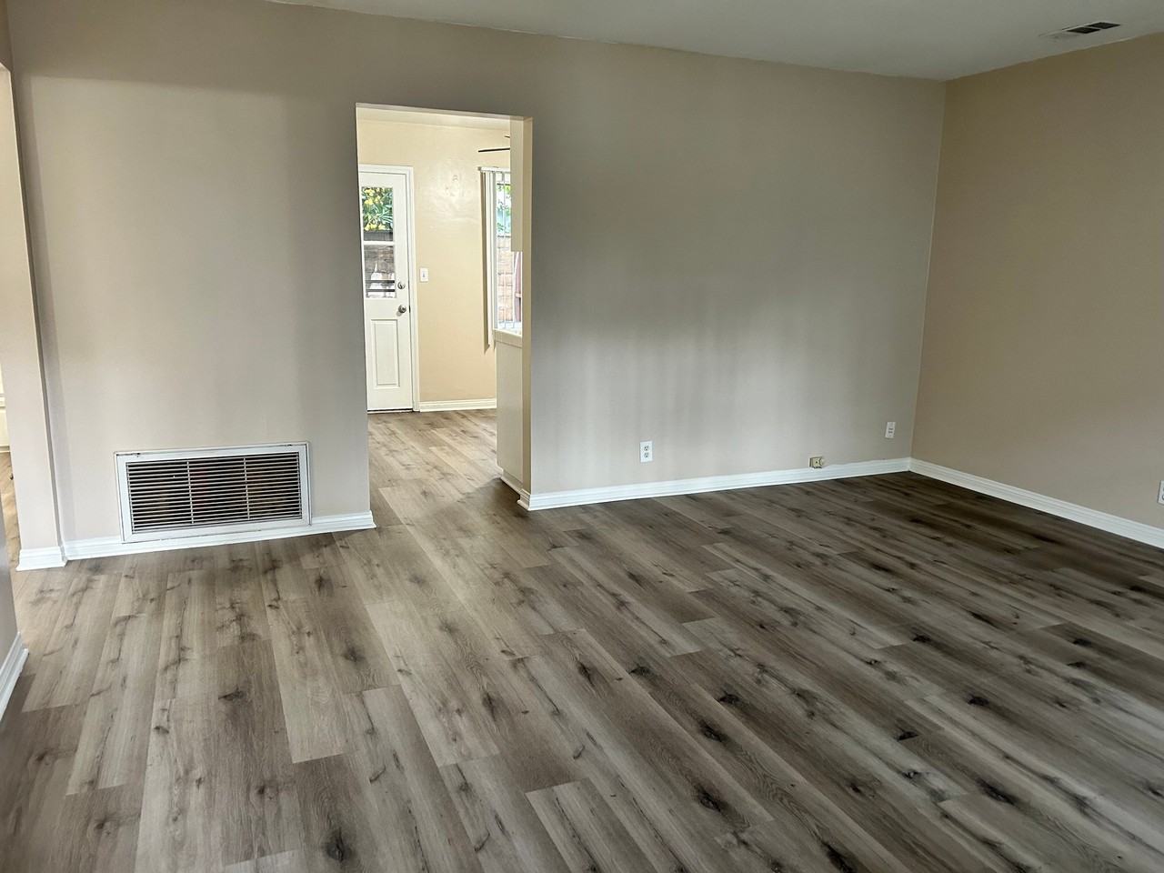 613 S 5th Ave #C - Photo 7 of 14