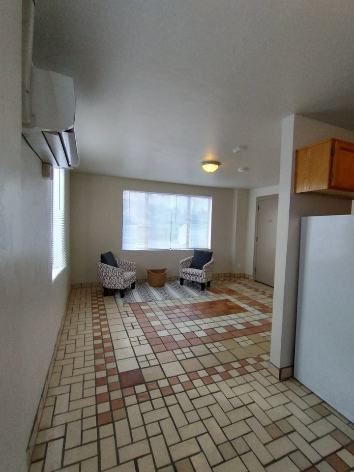 57 W Vine St #314 - Photo 3 of 9