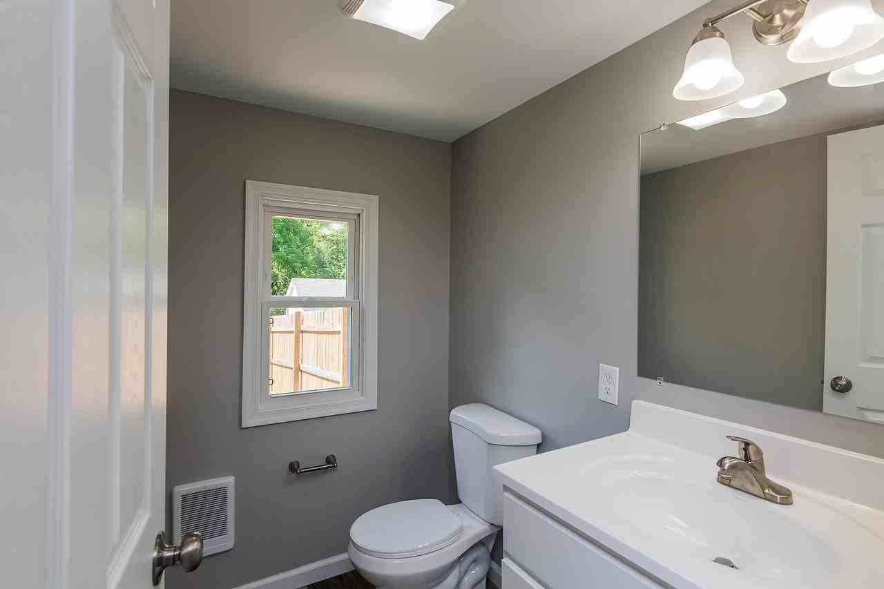 203 W High St - Photo 5 of 15