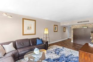 470 3rd St S #322 - Photo 1 of 1