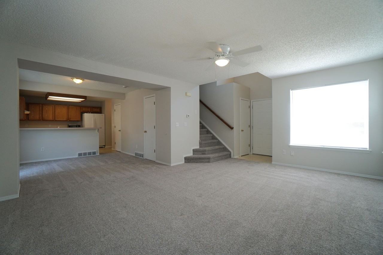 4954 Ardley Dr - Photo 4 of 24