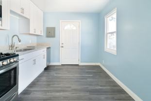 Central San Diego Duplex with Convenient Access to Local Hot Spots! - Photo 1 of 1