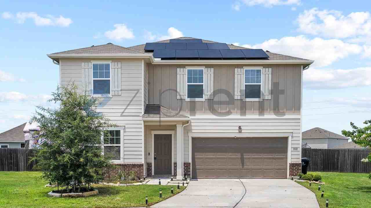 1021 Pin Cherry Ln - Photo 2 of 31