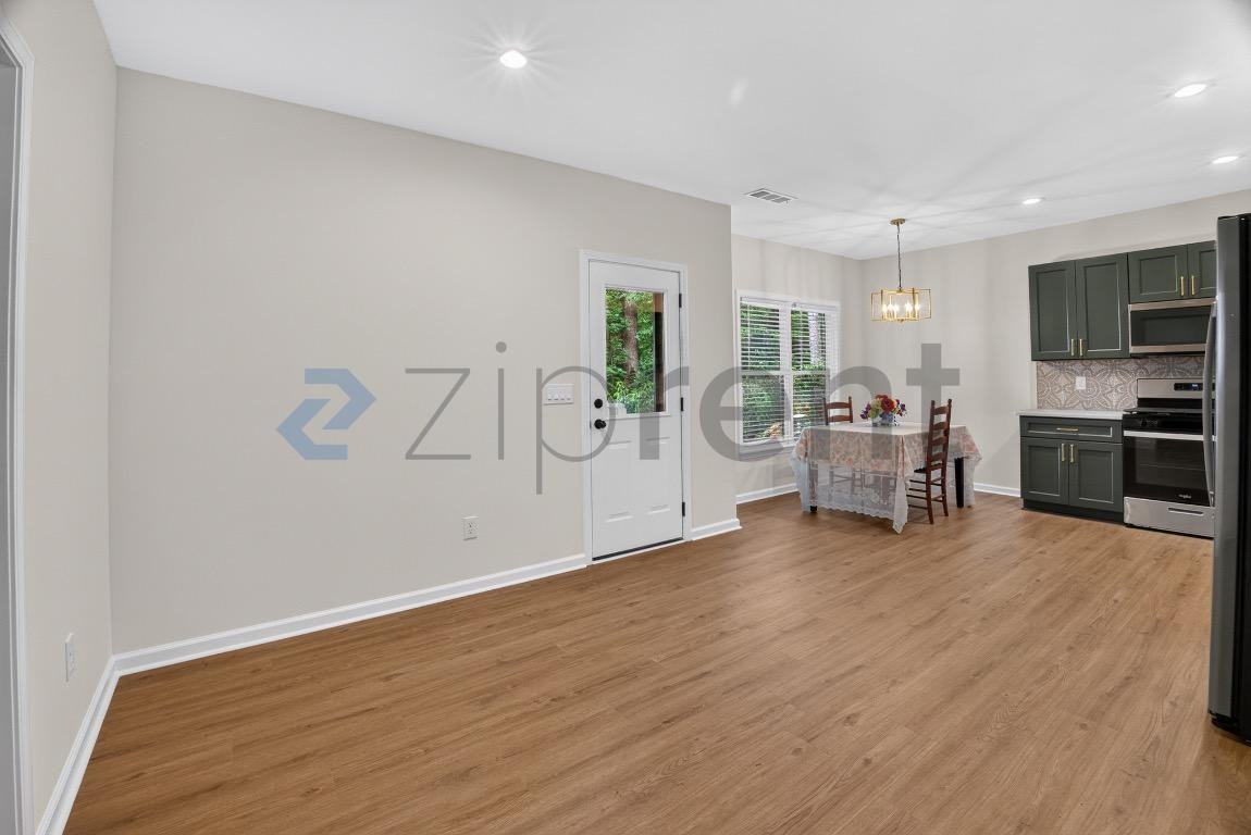 2485 Anderson Estates Ct - Photo 7 of 24