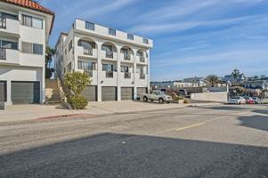 featured image of 1428 Monterey Blvd