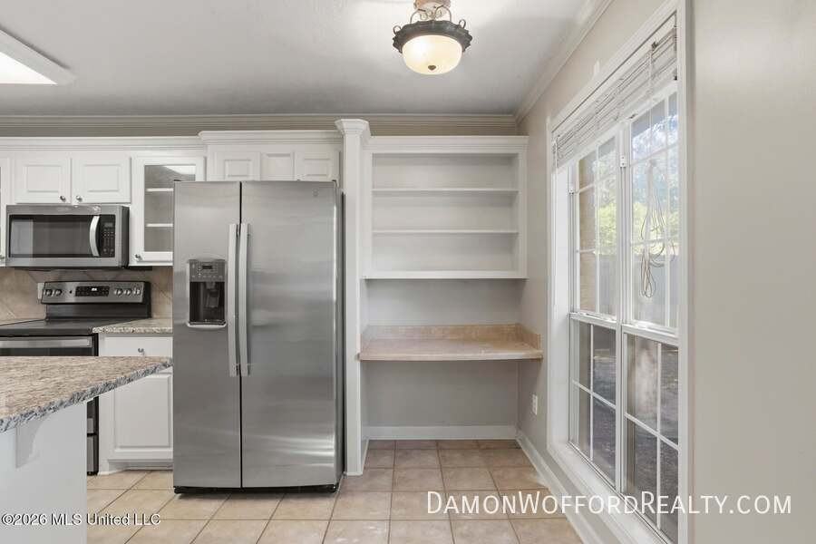 139 Hunters Row - Photo 5 of 21