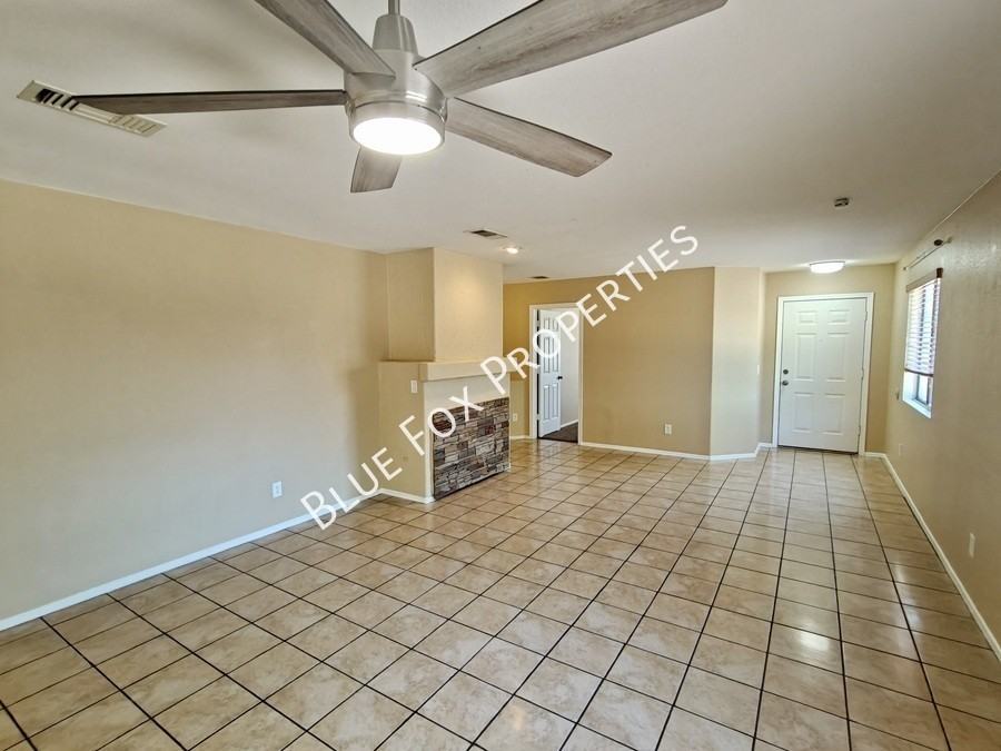 3754 E White River Dr - Photo 6 of 36