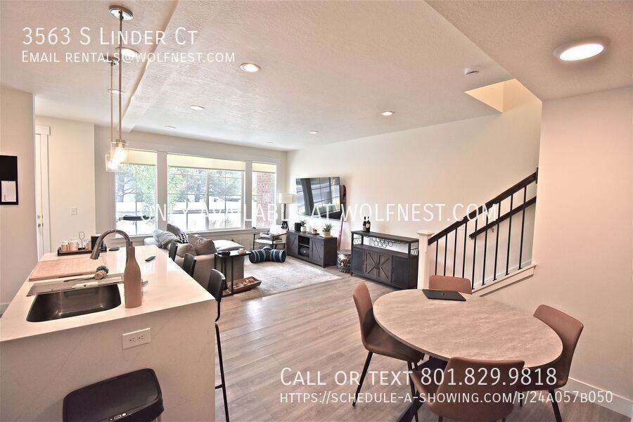 3563 S Linder Ct - Photo 5 of 39