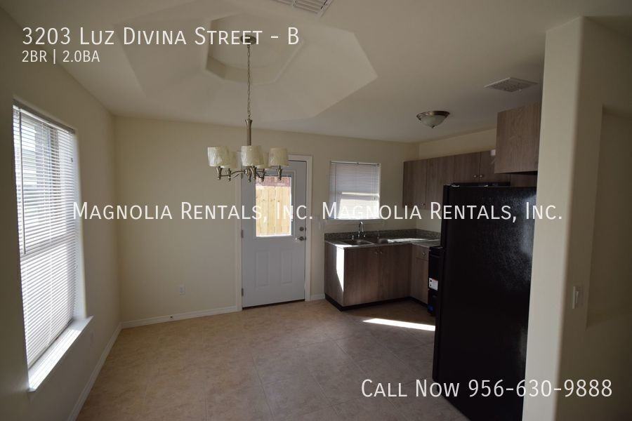 3203 Luz Divina St #B - Photo 5 of 13