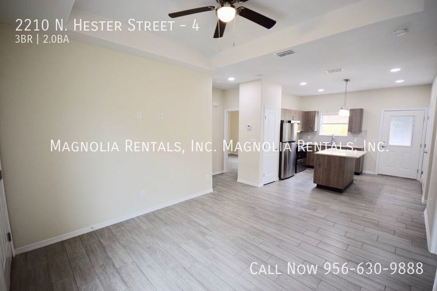 2210 N Hester St #4 - Photo 3 of 16