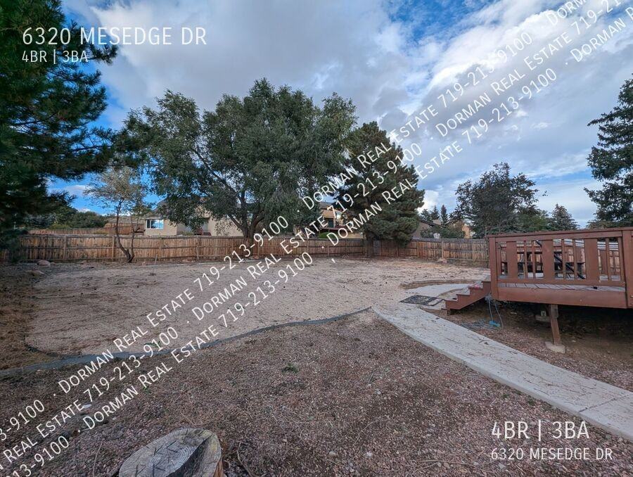 6320 Mesedge Dr - Photo 4 of 4