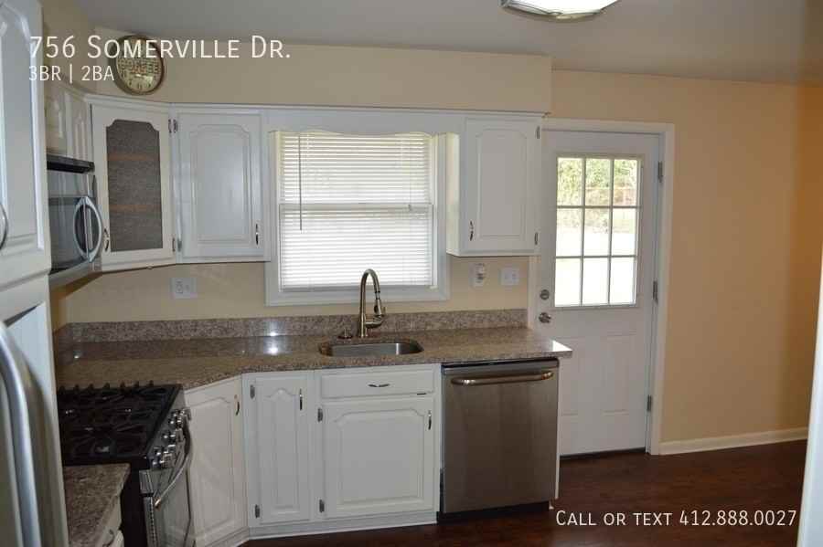 756 Somerville Dr - Photo 6 of 18