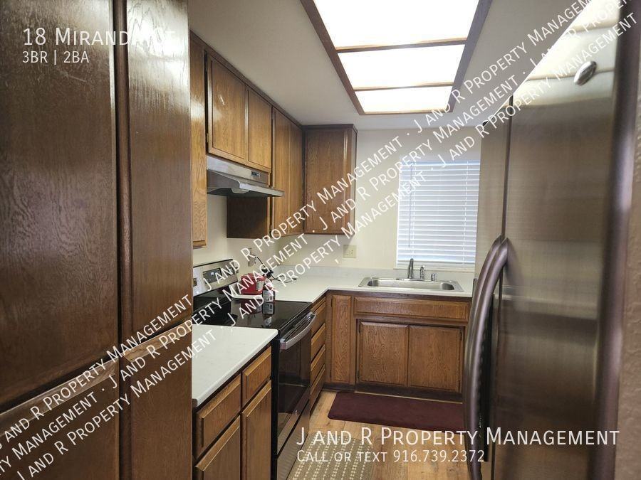 18 Miranda Ct - Photo 4 of 22