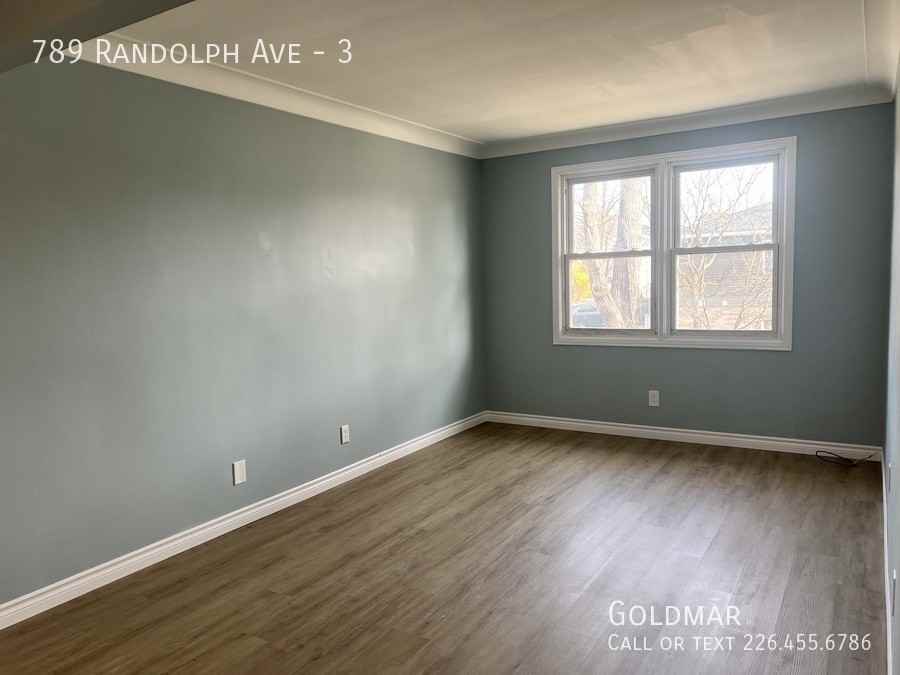 789 Randolph Ave #3 - Photo 3 of 10