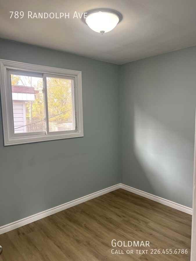 789 Randolph Ave #3 - Photo 6 of 10