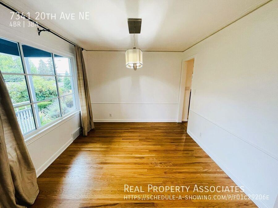 7341 20th Ave Ne - Photo 5 of 45