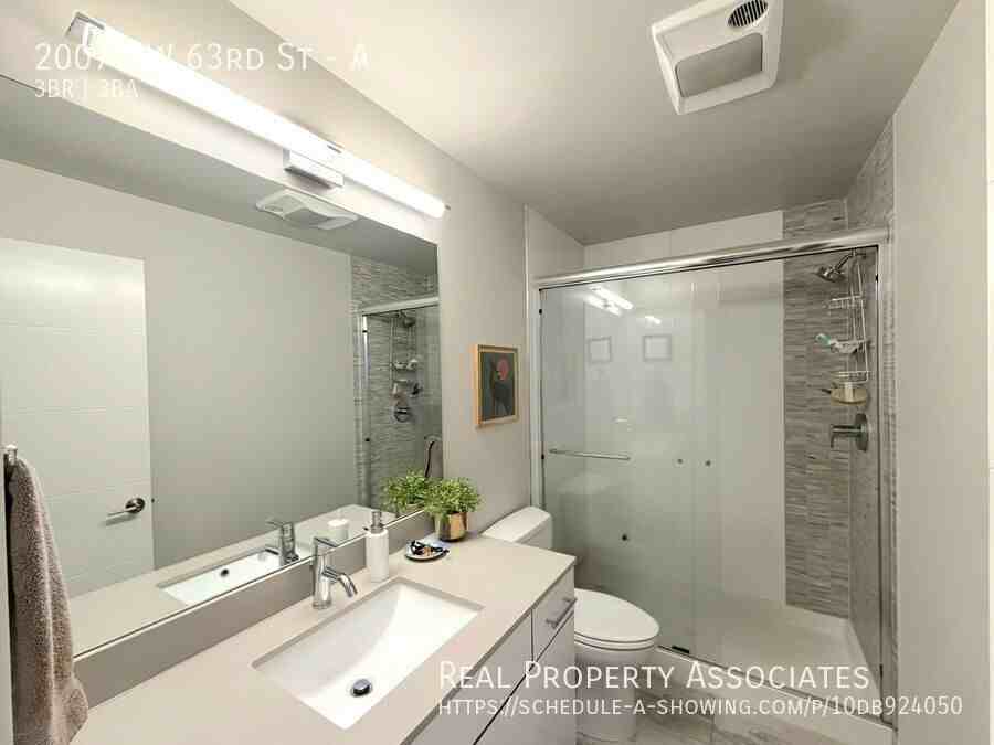 2007 Nw 63rd St #A - Photo 7 of 17