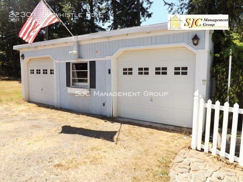 22301 Entwhistle Rd E - Photo 2 of 18