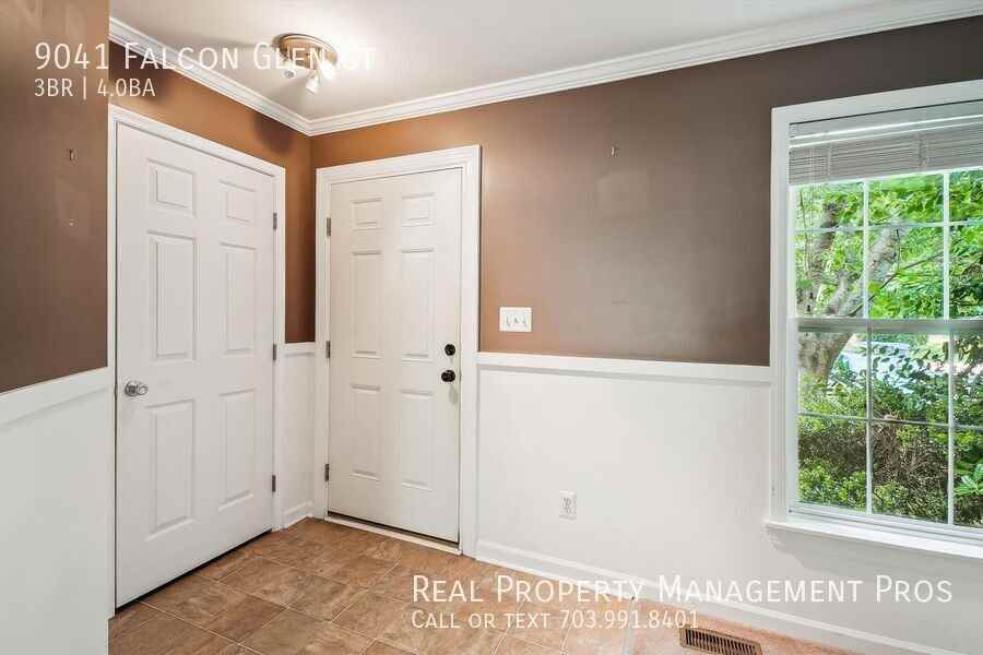 9041 Falcon Glen Ct - Photo 2 of 27
