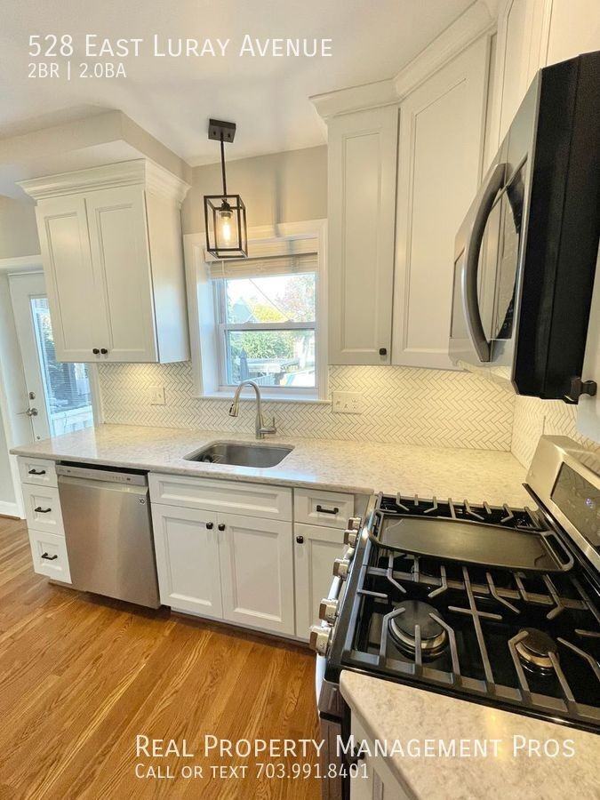 528 E Luray Ave - Photo 5 of 33