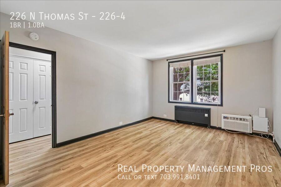 226 N Thomas St #226-4 - Photo 3 of 23