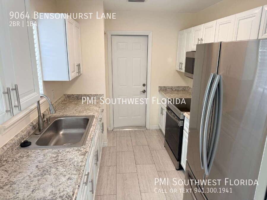 9064 Bensonhurst Ln - Photo 7 of 15