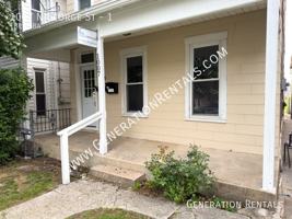featured image of 1007 N George St #1