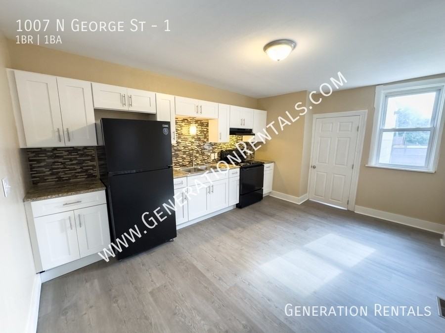 1007 N George St #1 - Photo 2 of 9