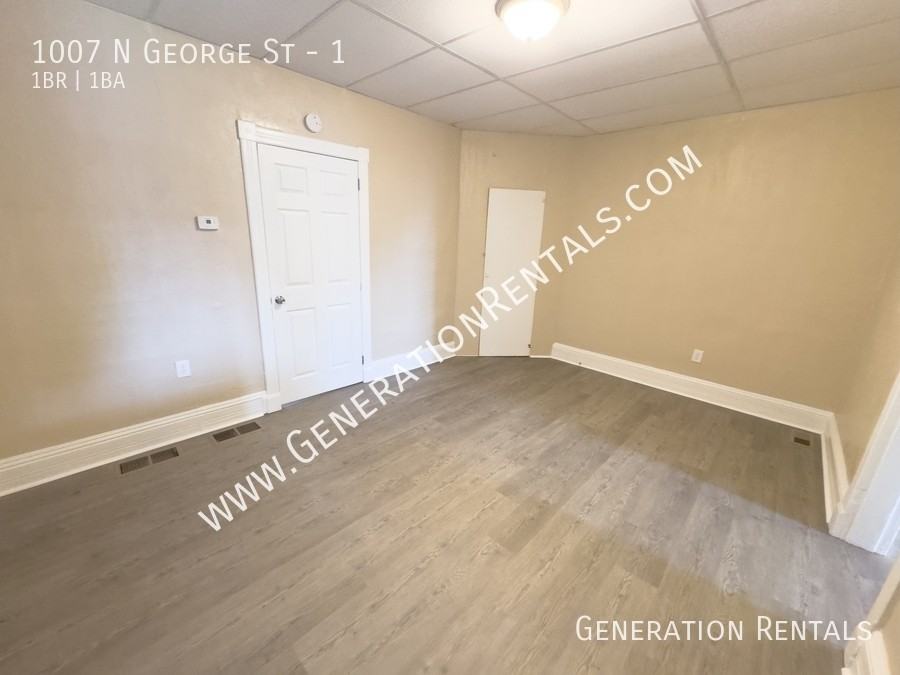 1007 N George St #1 - Photo 7 of 9