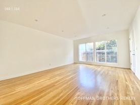 2201 Oak St #B - Photo 1 of 1