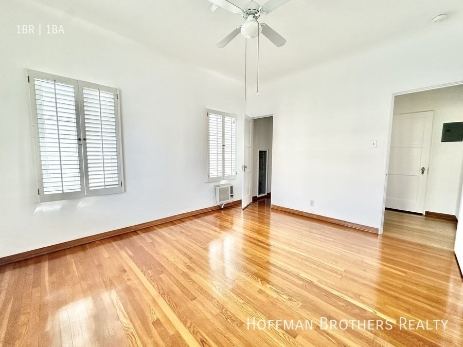 5044 Rosewood Ave #5044-1-4 - Photo 5 of 8