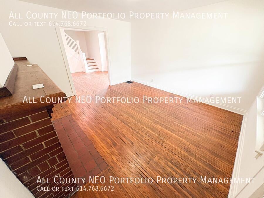 68 S Hague Ave - Photo 4 of 26