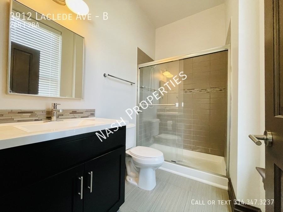 3912 Laclede Ave #B - Photo 6 of 11