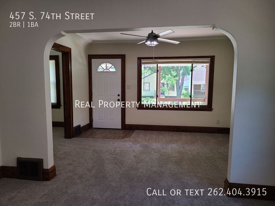 457 S 74th St - Photo 6 of 22