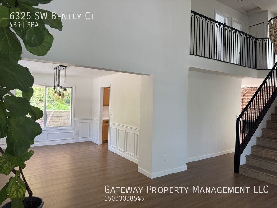 6325 Sw Bently Ct - Photo 4 of 30