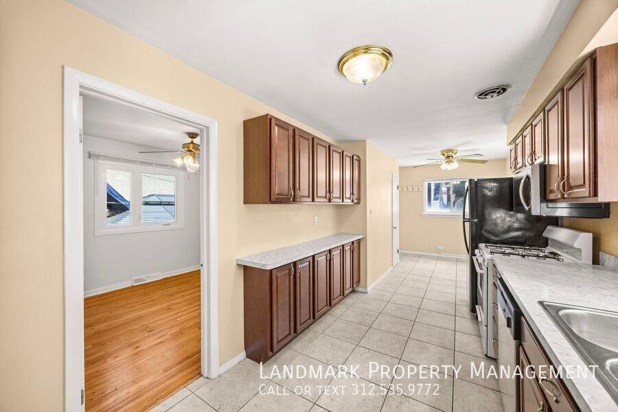 3109 Grove Ave #1 - Photo 4 of 24