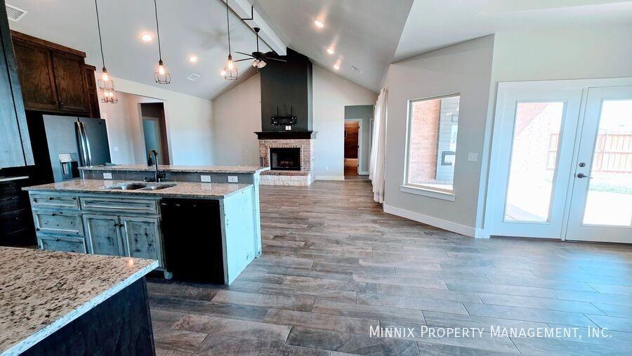 9625 Hey Jude Ln W - Photo 3 of 34