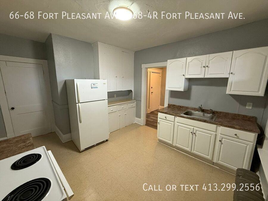 6668 Fort Pleasant Ave - Photo 3 of 12